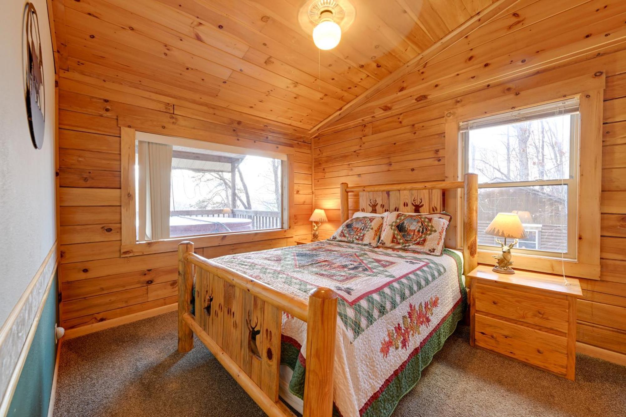 Cozy Deer Glen Cabin With Private Hot Tub And Porch! Bryson City Luaran gambar