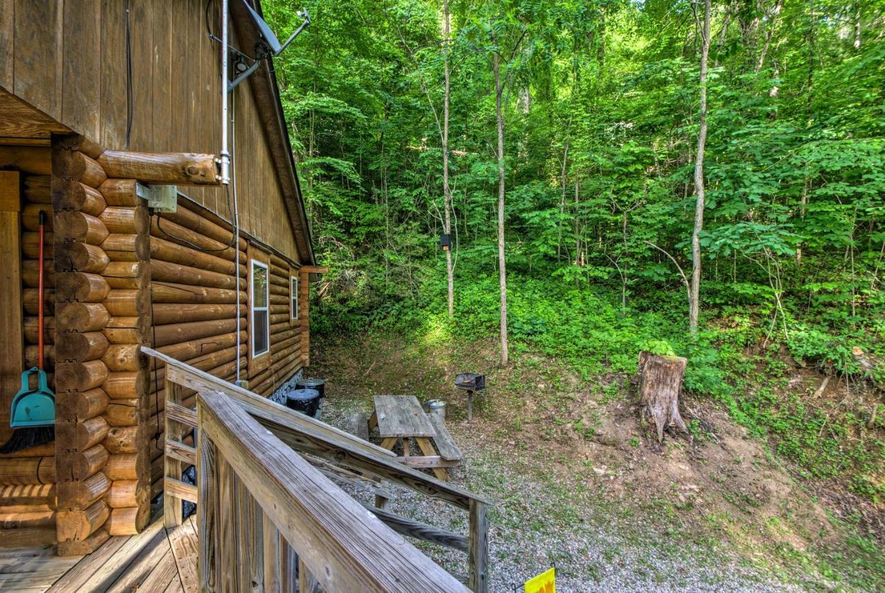 Cozy Deer Glen Cabin With Private Hot Tub And Porch! Bryson City Luaran gambar